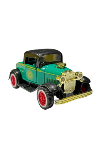 ماشین فلزی بنز قدیمی