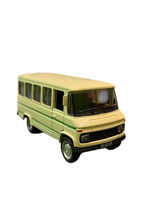 مینی بوس بنز نوستالژیک