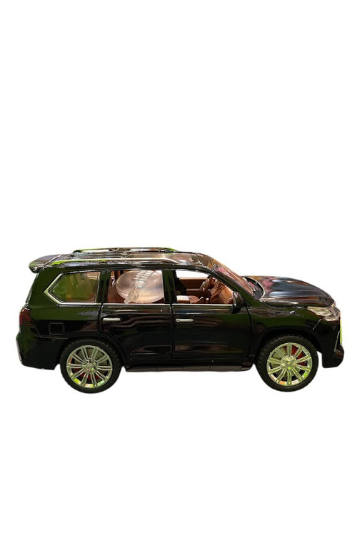 ماشین فلزی لکسوس بزرگ