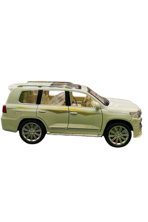 ماشین شاسی بلند فلزی