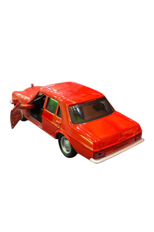 ماکت بنز معماری