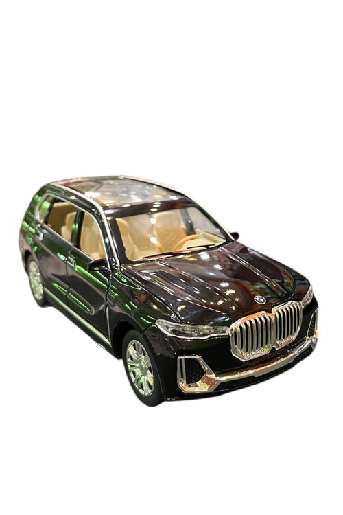 ماشین فلزی بی ام و دودزا