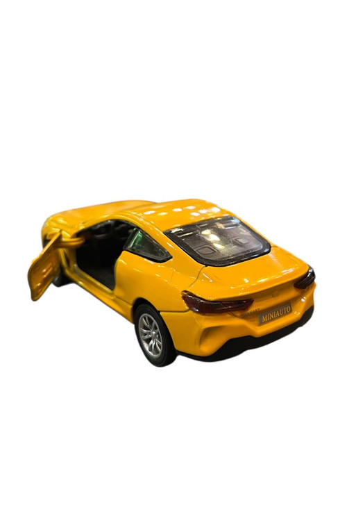 ماشین بی ام و 8 فلزی