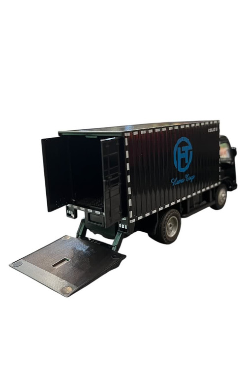 ماشین بازی ایسوزو چراغدار