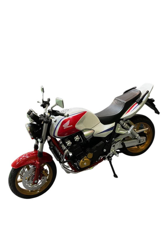cb 1300 ماکت