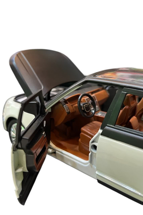 ماکت رنجرور شاسی بلند