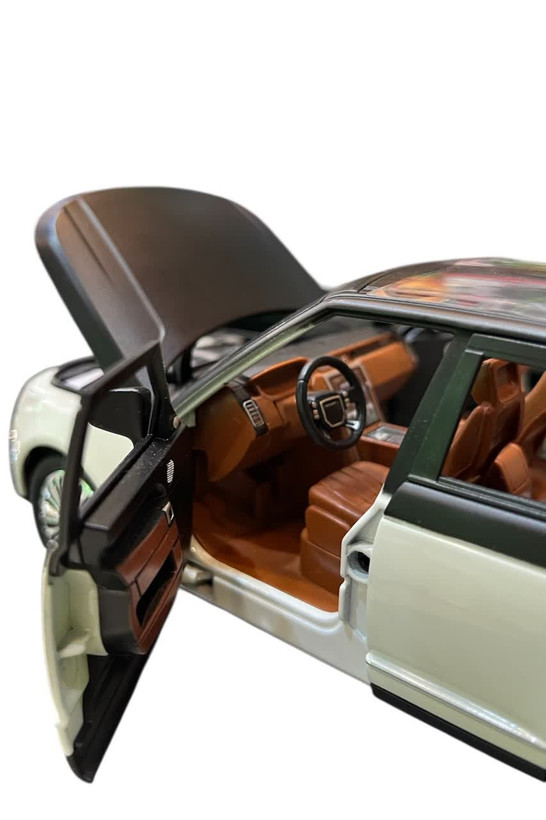 ماکت رنجرور شاسی بلند