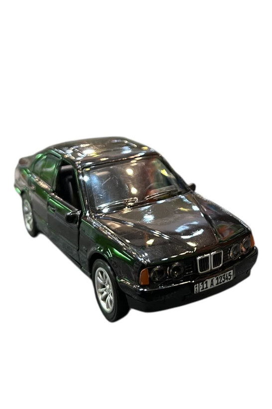 ماکت بی ام سری 5