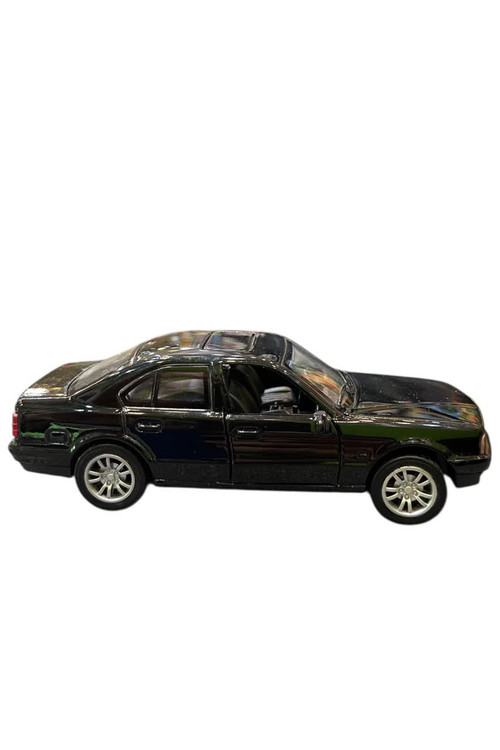 ماشین فلزی بی ام و سری 5