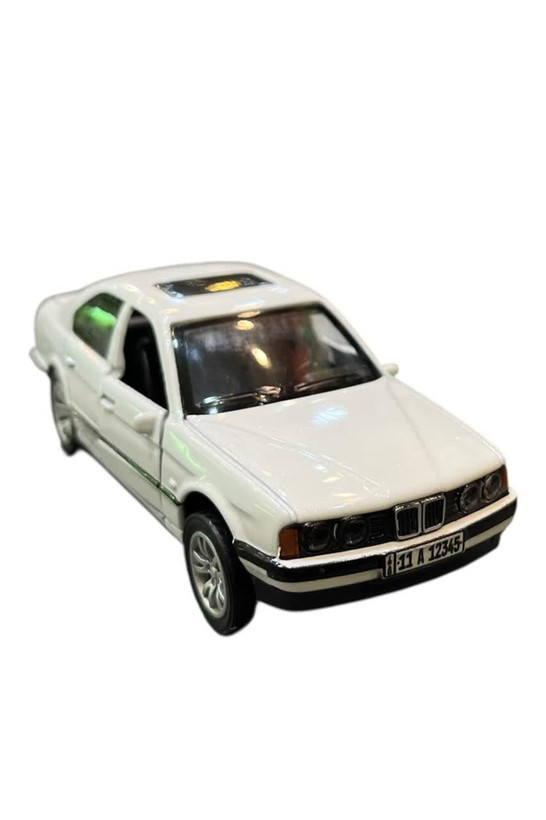 خرید ماشین فلزی کلاسیک