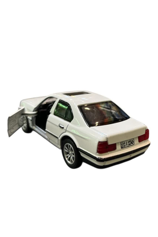 ماشین فلزی کلاسیک