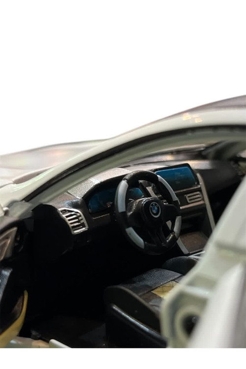 ماکت بی ام و اسپرت