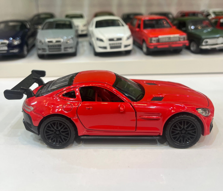 ماشین فلزی مرسدس بنز AMG مقیاس 1:36 موزیکال چراغدار ۳ درب بازشو عقبکش
