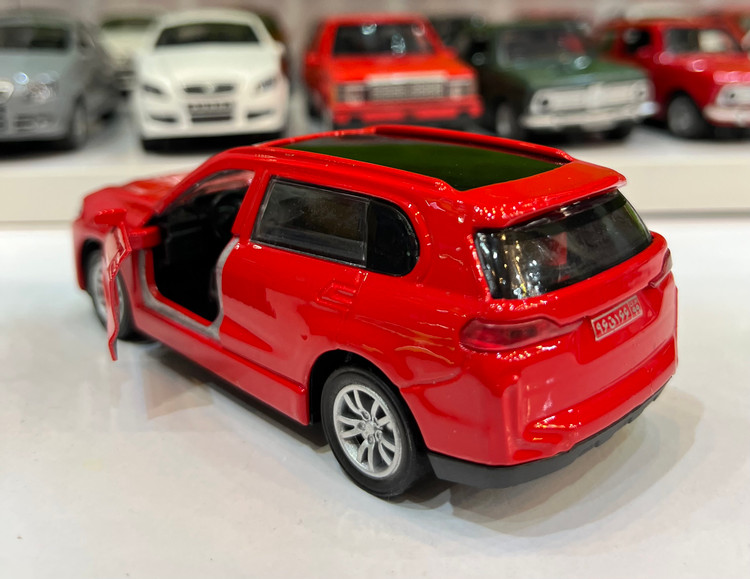 ماشین فلزی بی ام و ایکس هفت 12 سانتی موزیکال چراغدار درب بازشو