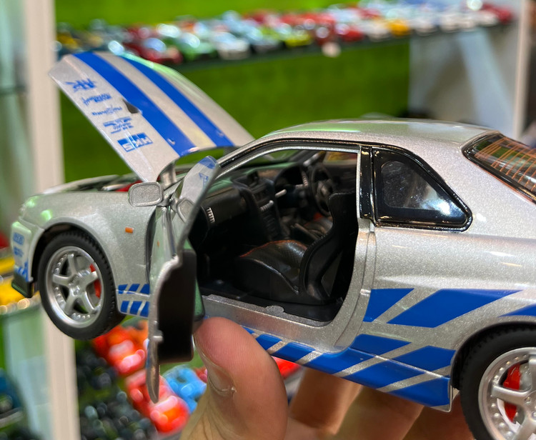 ماشین فلزی نیسان اسکایلاین GT-R عقبکش 21 سانتی مقیاس ۱/۲۴